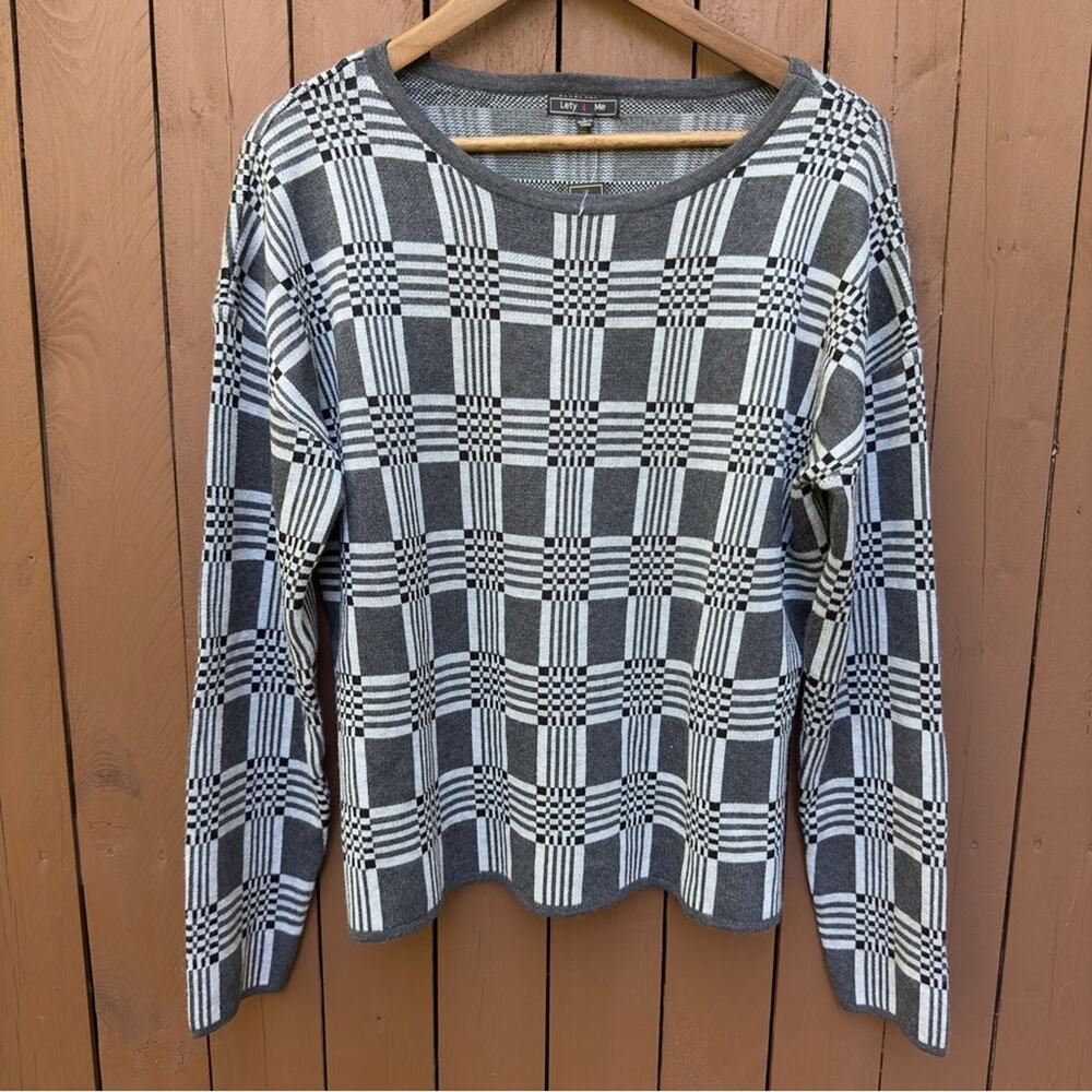 Lety & Me | NWT Size Large Charcoal Geometric Print Sweater from Stitch Fix